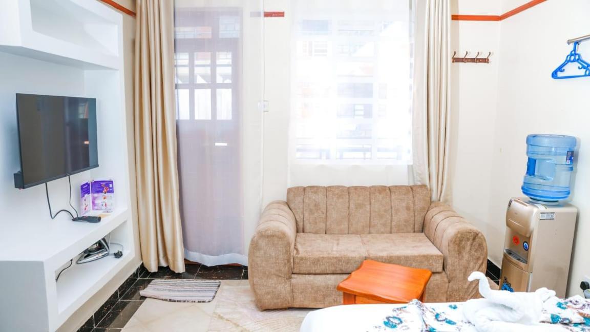Nelly Fully Furnished Studios Naivasha Kültér fotó